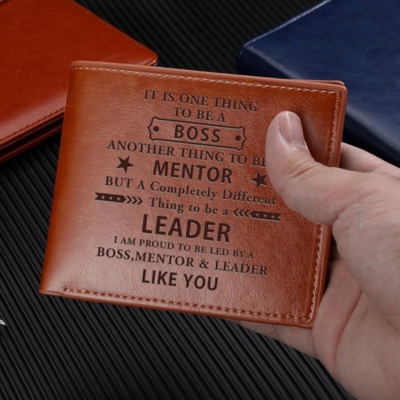 Chic Nation Accessories - Christmas gift for boss work office party